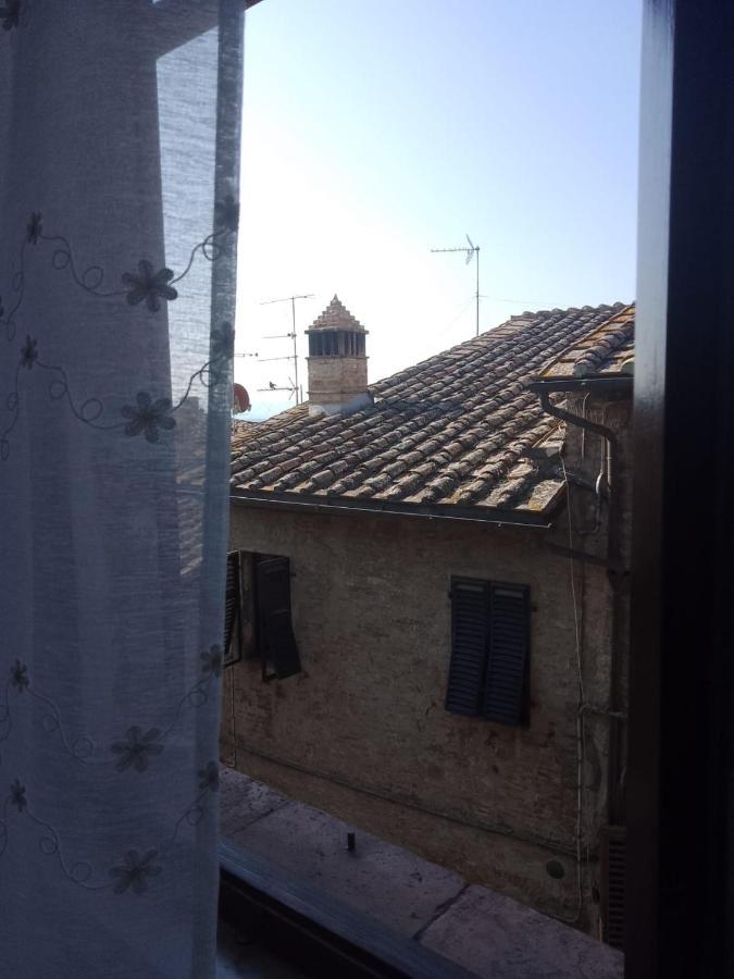 La Casina Tra Le Torri Apartment San Gimignano Bagian luar foto