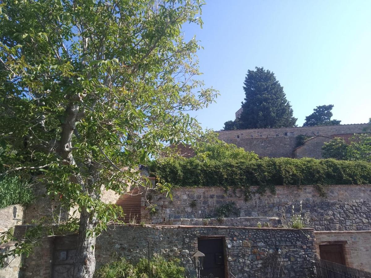 La Casina Tra Le Torri Apartment San Gimignano Bagian luar foto